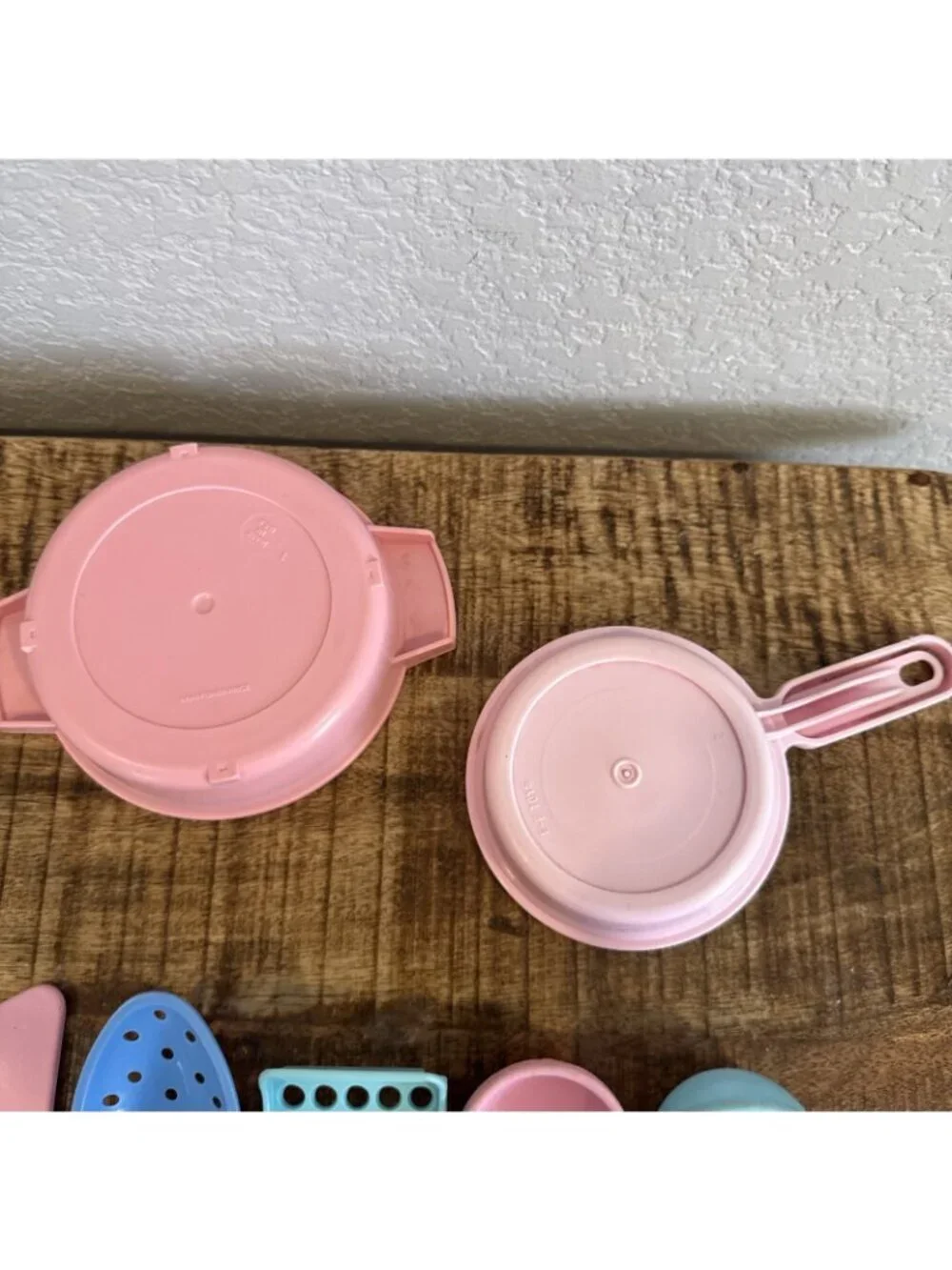VTG Fisher Price Fun With Food Dishes Utensils Bowls Cookware Pots Pans Lot 16pc